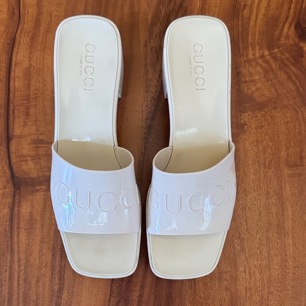 Gucci White Jelly Rubber Logo Slide Mules